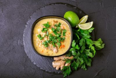 Kokos-Linsen Suppe - eine ausgezeichnete Wahl für alle Doshas (Lung (Wind, Tripa (Feuer), Beken (Erde)